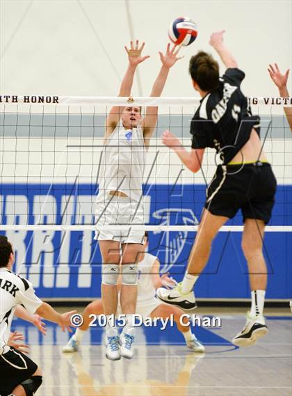 Thumbnail 1 in Oak Park vs. Corona del Mar (CIF SoCal Regional D2 Final) photogallery.
