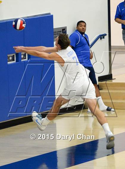 Thumbnail 2 in Oak Park vs. Corona del Mar (CIF SoCal Regional D2 Final) photogallery.