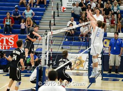 Thumbnail 1 in Oak Park vs. Corona del Mar (CIF SoCal Regional D2 Final) photogallery.