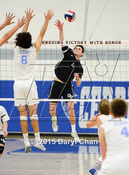 Thumbnail 1 in Oak Park vs. Corona del Mar (CIF SoCal Regional D2 Final) photogallery.