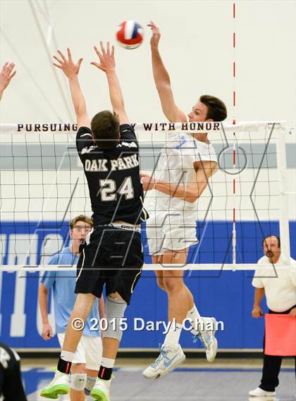 Thumbnail 3 in Oak Park vs. Corona del Mar (CIF SoCal Regional D2 Final) photogallery.
