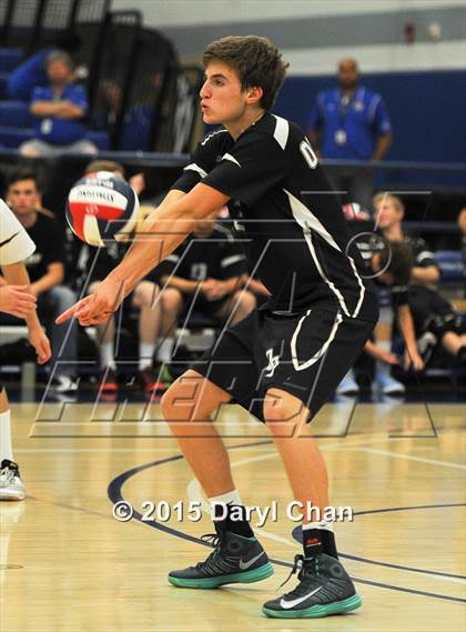 Thumbnail 2 in Oak Park vs. Corona del Mar (CIF SoCal Regional D2 Final) photogallery.