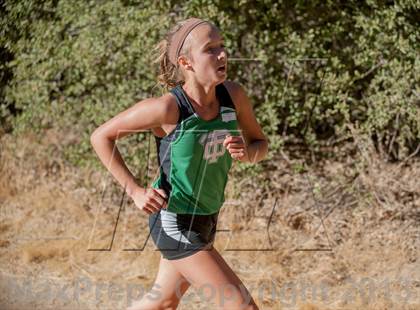 Thumbnail 3 in Frosh/Soph : Simi Valley & Thousand Oaks @ Royal photogallery.