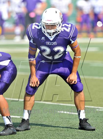 Thumbnail 1 in Thrall vs Florence (Dale Hansen Football Classic) photogallery.