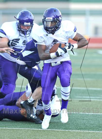 Thumbnail 1 in Thrall vs Florence (Dale Hansen Football Classic) photogallery.