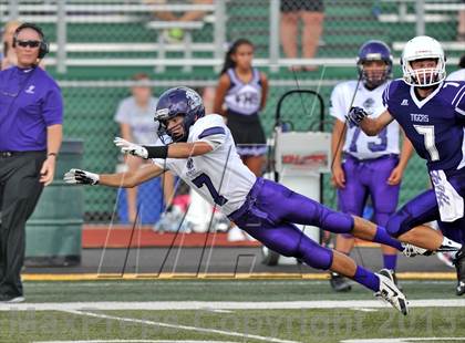 Thumbnail 2 in Thrall vs Florence (Dale Hansen Football Classic) photogallery.