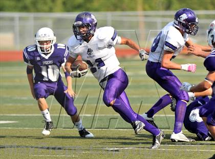 Thumbnail 2 in Thrall vs Florence (Dale Hansen Football Classic) photogallery.