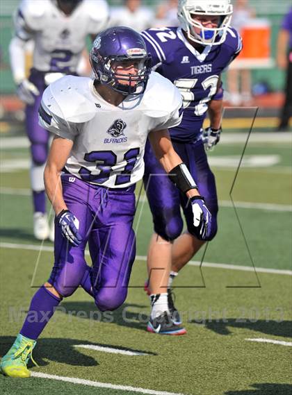 Thumbnail 2 in Thrall vs Florence (Dale Hansen Football Classic) photogallery.