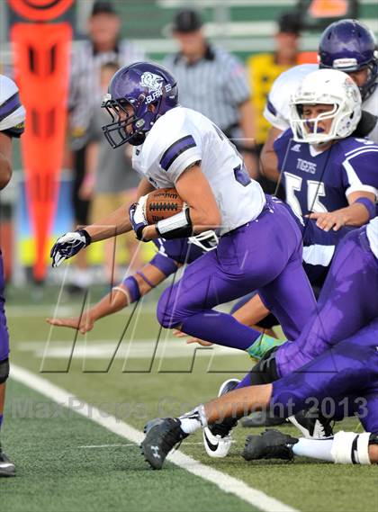 Thumbnail 2 in Thrall vs Florence (Dale Hansen Football Classic) photogallery.