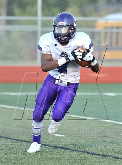 Thumbnail 3 in Thrall vs Florence (Dale Hansen Football Classic) photogallery.