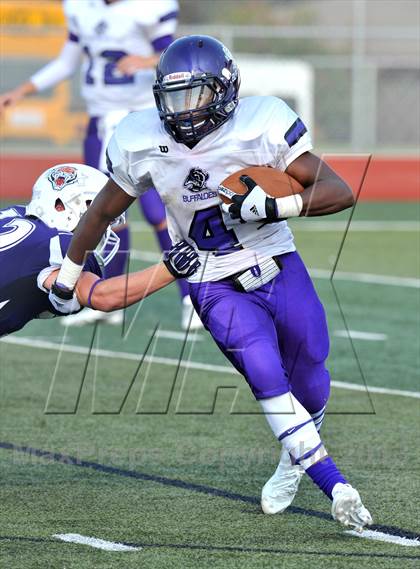 Thumbnail 3 in Thrall vs Florence (Dale Hansen Football Classic) photogallery.