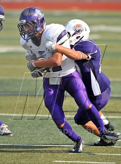 Thumbnail 3 in Thrall vs Florence (Dale Hansen Football Classic) photogallery.