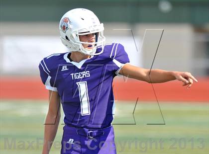 Thumbnail 3 in Thrall vs Florence (Dale Hansen Football Classic) photogallery.