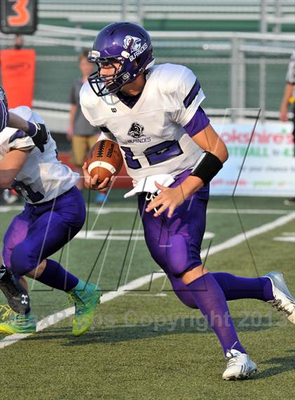 Thumbnail 1 in Thrall vs Florence (Dale Hansen Football Classic) photogallery.