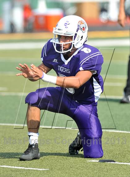 Thumbnail 3 in Thrall vs Florence (Dale Hansen Football Classic) photogallery.