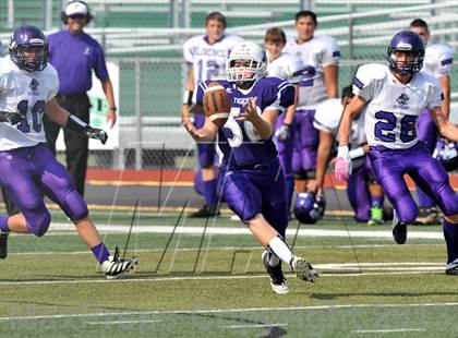 Thumbnail 2 in Thrall vs Florence (Dale Hansen Football Classic) photogallery.