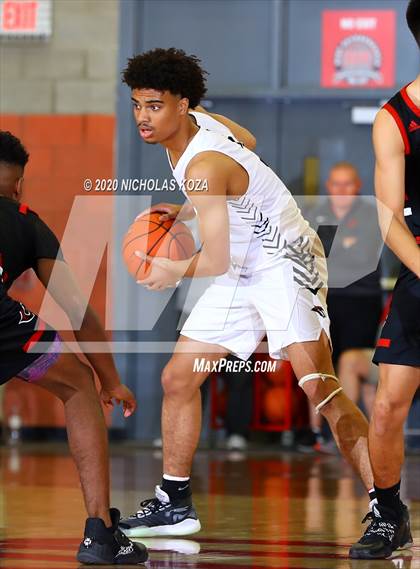 Thumbnail 1 in Salesian vs. Centennial (Nike Extravaganza) photogallery.