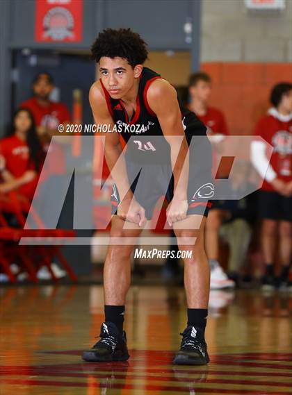 Thumbnail 3 in Salesian vs. Centennial (Nike Extravaganza) photogallery.