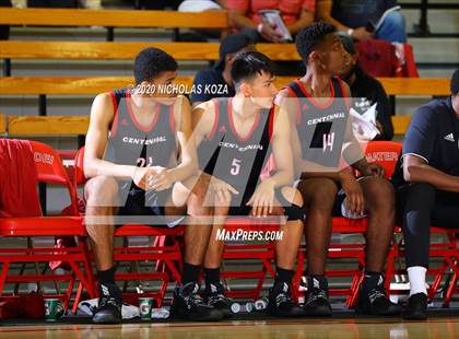 Thumbnail 2 in Salesian vs. Centennial (Nike Extravaganza) photogallery.