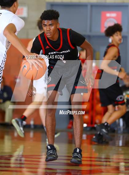 Thumbnail 3 in Salesian vs. Centennial (Nike Extravaganza) photogallery.