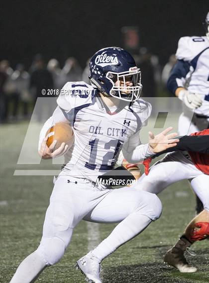Thumbnail 2 in Oil City vs General McLane (PIAA D10 5A Championship) photogallery.
