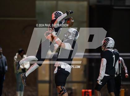 Thumbnail 3 in Fairview @ Mountain Vista (CHSAA 5A Quarterfinal Game) photogallery.