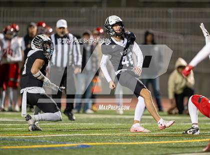 Thumbnail 3 in Fairview @ Mountain Vista (CHSAA 5A Quarterfinal Game) photogallery.