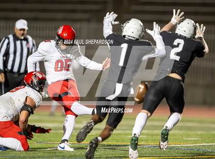Thumbnail 3 in Fairview @ Mountain Vista (CHSAA 5A Quarterfinal Game) photogallery.