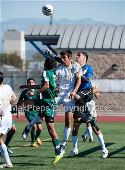 Thumbnail 3 in Lakeside vs Cajon (CIF SS D5 Final) photogallery.
