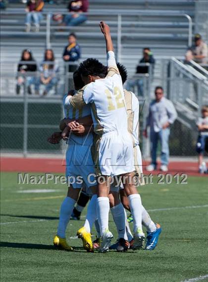 Thumbnail 3 in Lakeside vs Cajon (CIF SS D5 Final) photogallery.