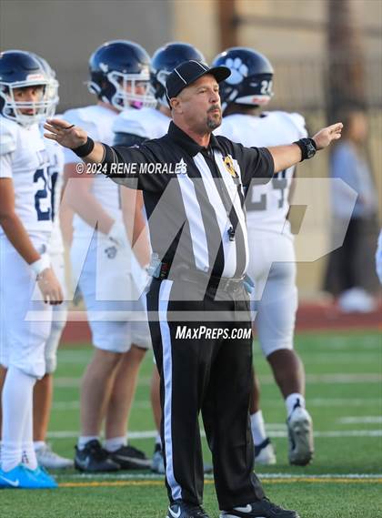 Thumbnail 2 in Loyola vs Cathedral photogallery.