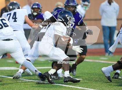 Thumbnail 1 in Loyola vs Cathedral photogallery.