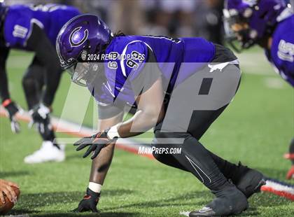 Thumbnail 3 in Loyola vs Cathedral photogallery.