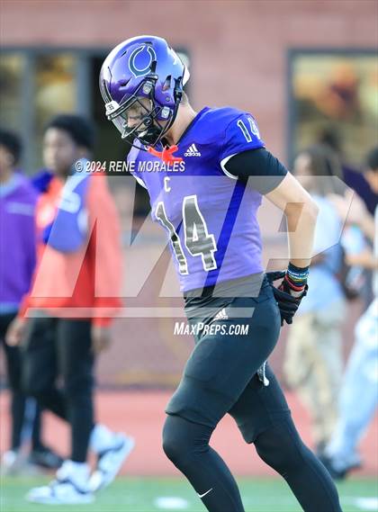 Thumbnail 1 in Loyola vs Cathedral photogallery.