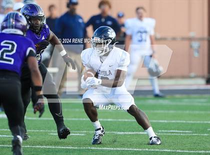Thumbnail 3 in Loyola vs Cathedral photogallery.