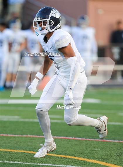 Thumbnail 2 in Loyola vs Cathedral photogallery.