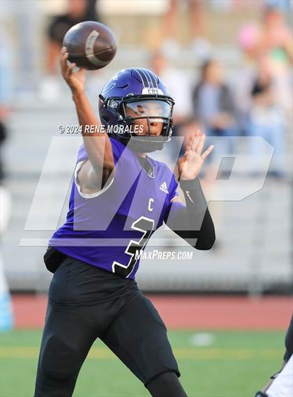 Thumbnail 3 in Loyola vs Cathedral photogallery.