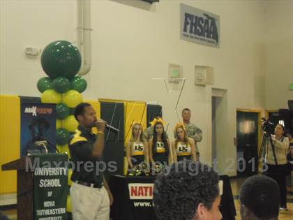Thumbnail 1 in University TOC Ceremony photogallery.