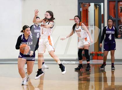 Thumbnail 1 in Bonham vs Grand Saline photogallery.