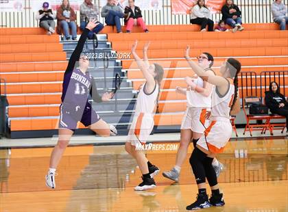 Thumbnail 3 in Bonham vs Grand Saline photogallery.