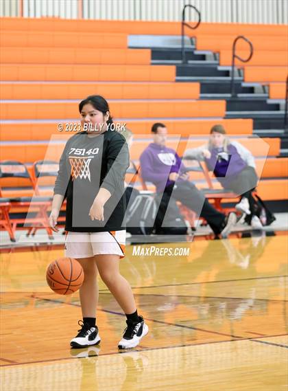 Thumbnail 3 in Bonham vs Grand Saline photogallery.