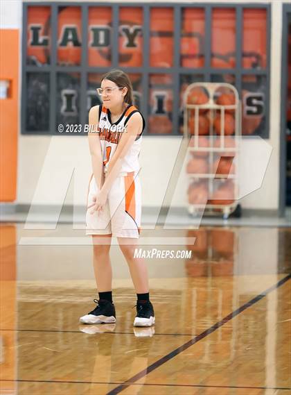 Thumbnail 2 in Bonham vs Grand Saline photogallery.