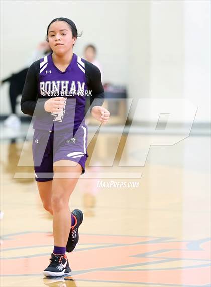 Thumbnail 3 in Bonham vs Grand Saline photogallery.