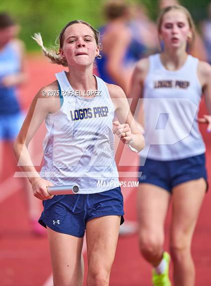 Thumbnail 2 in Northland Christian Relays (4x400M) photogallery.