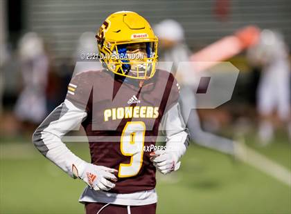 Thumbnail 1 in Bishop Diego @ Simi Valley photogallery.