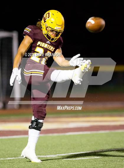 Thumbnail 1 in Bishop Diego @ Simi Valley photogallery.