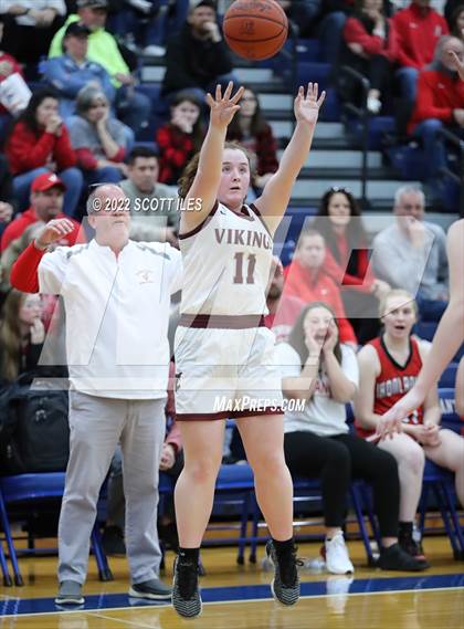 Thumbnail 2 in  Jackson vs Vinton County (OHSAA D2 District Semifinal)) photogallery.