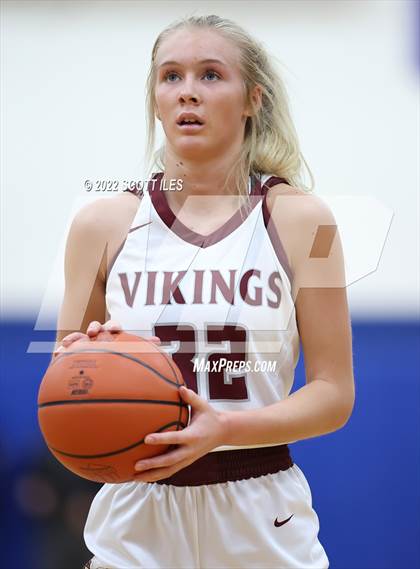 Thumbnail 3 in  Jackson vs Vinton County (OHSAA D2 District Semifinal)) photogallery.