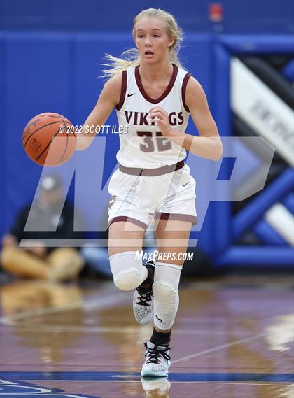 Thumbnail 3 in  Jackson vs Vinton County (OHSAA D2 District Semifinal)) photogallery.