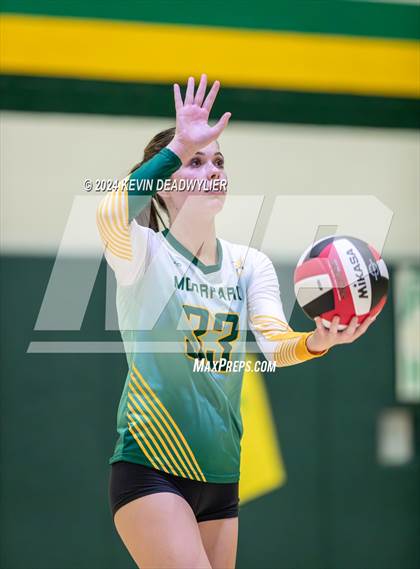 Thumbnail 2 in Royal @ Moorpark photogallery.
